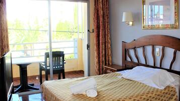 Caja de seguridad en la habitación