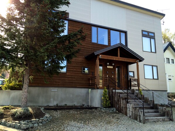 Property grounds - Forest View (Furano)