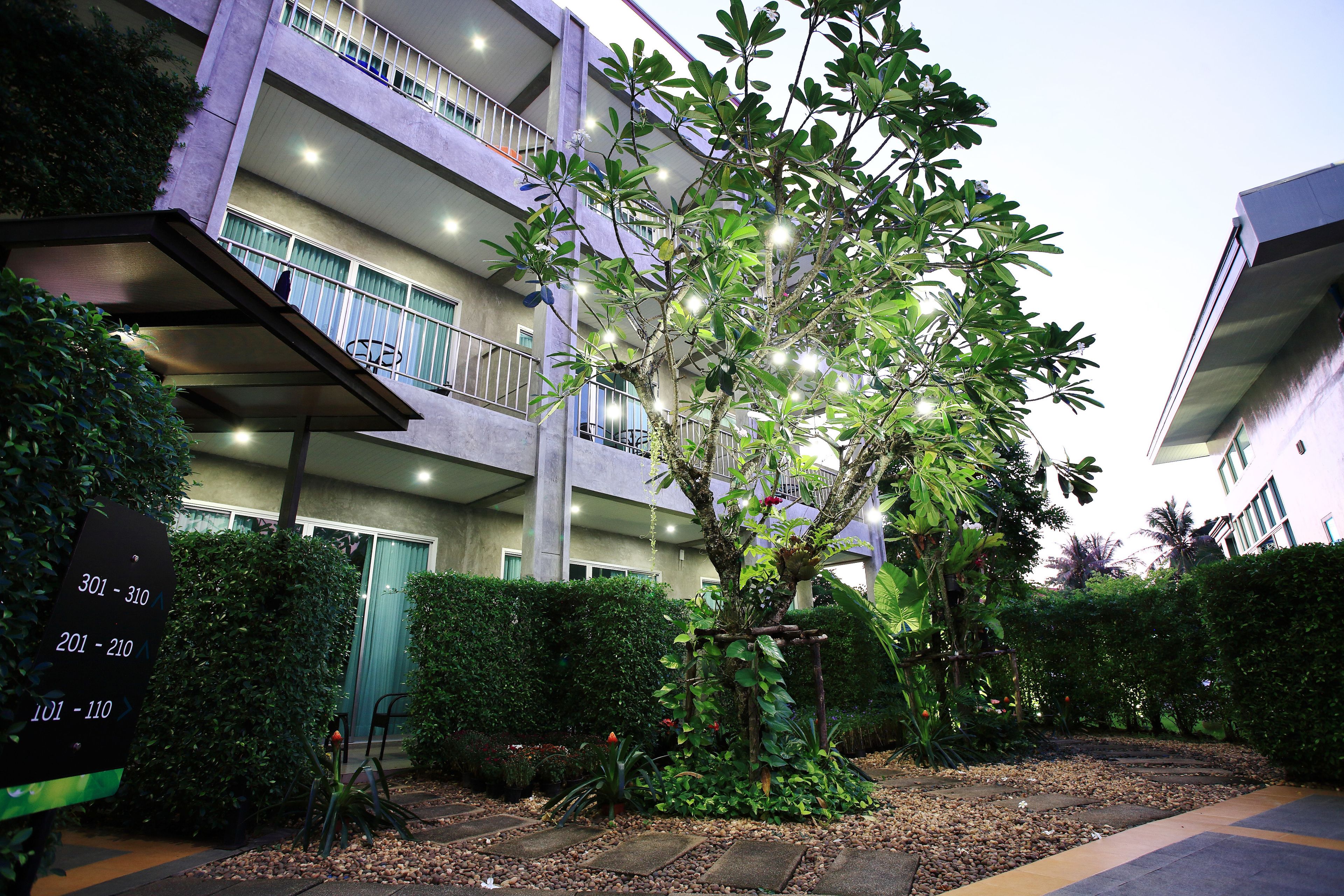 garden view room | terrace/patio