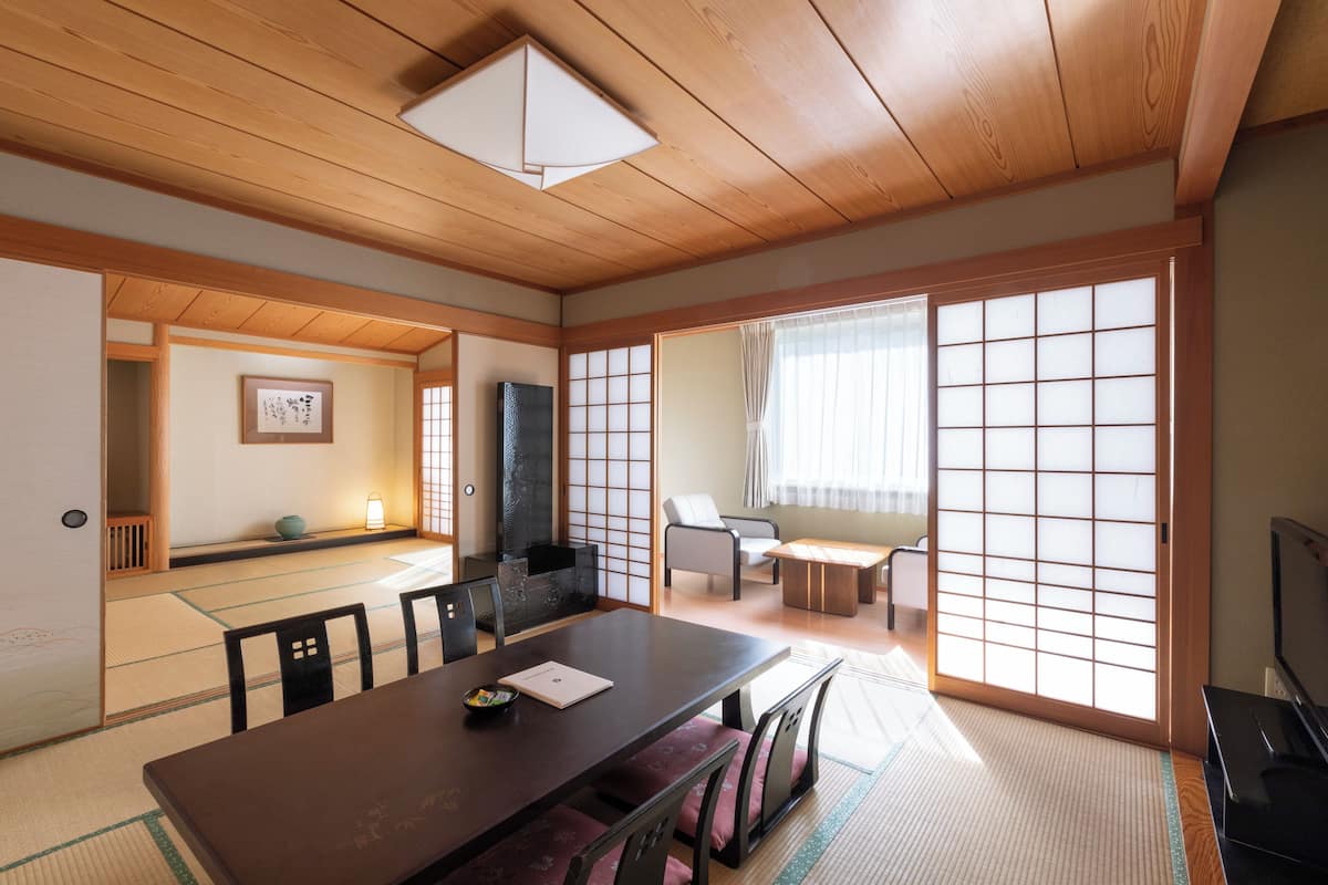 Relaxation Room - Non-Smoking | In-room safe, free WiFi, bed sheets