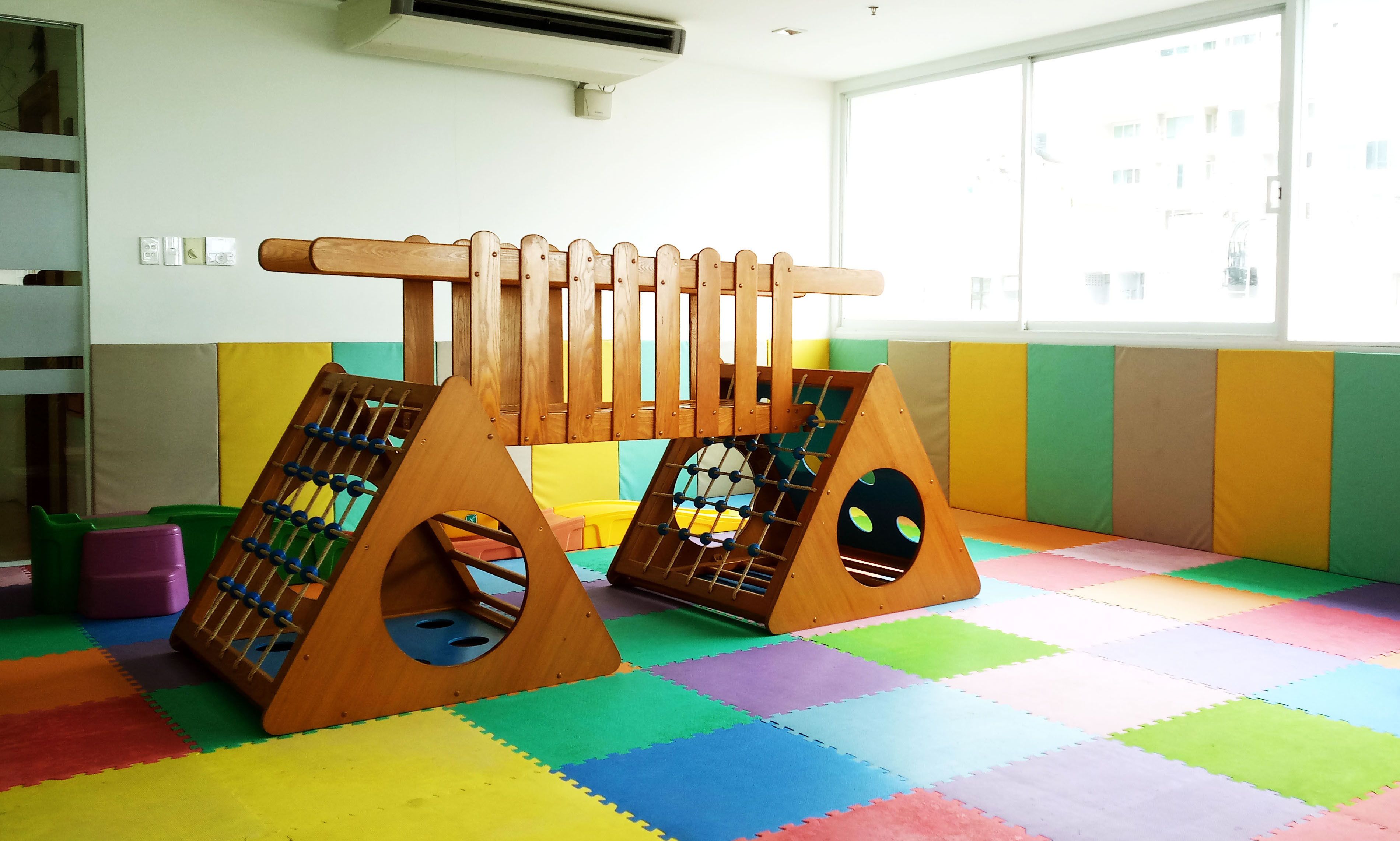 children’s play area – indoor