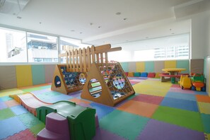 Children's play area - outdoor - GM Serviced Apartment (Bangkok)
