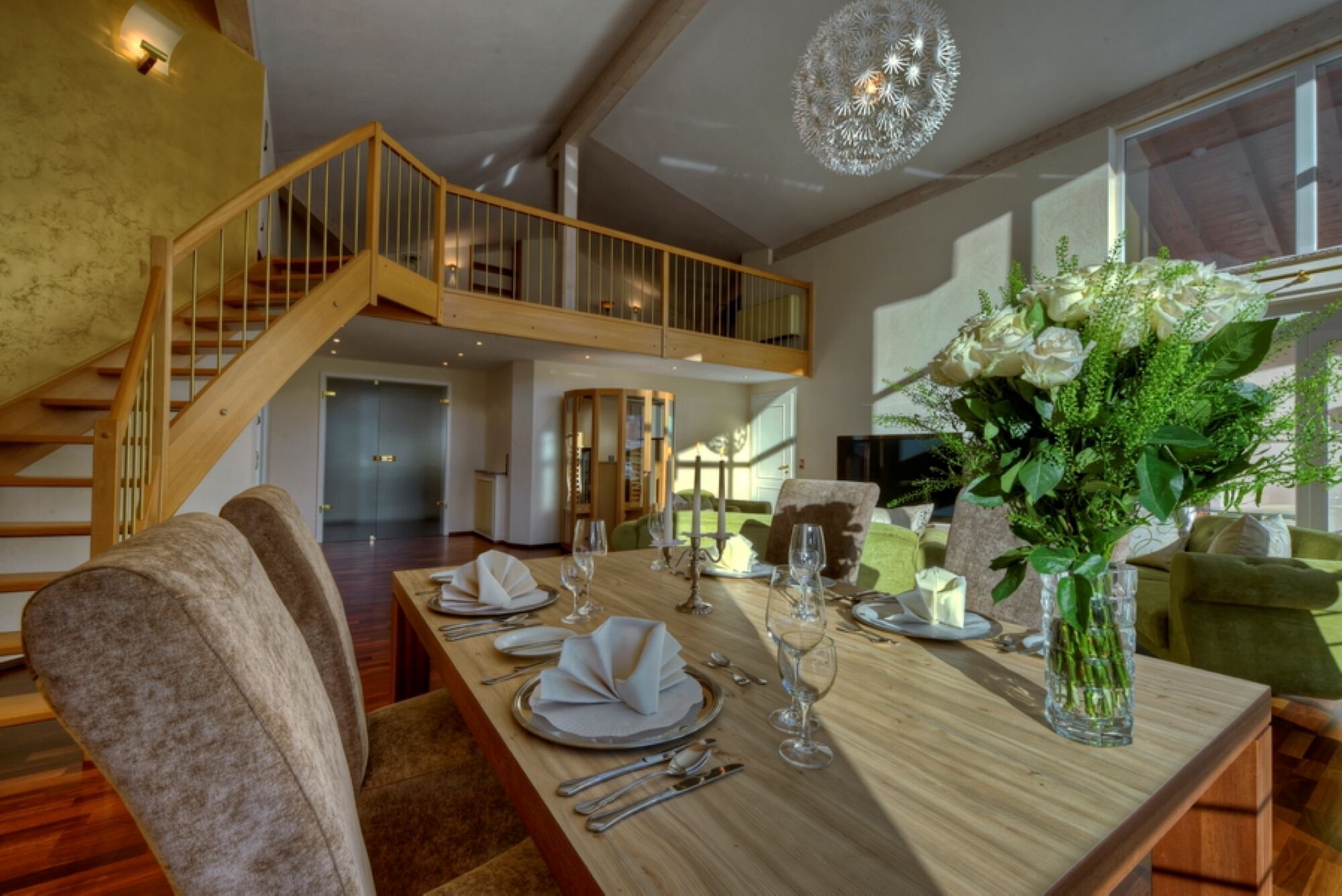 Panoramic-Suite, Balkon, Bergblick | Speisen