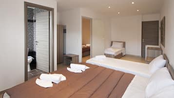 Room, 2 Bedrooms | Desk, iron/ironing board, free cribs/infant beds, free WiFi