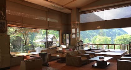 山水日式旅館