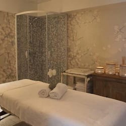 Sale per trattamenti di coppia, sauna, vasca idromassaggio, bagno turco
