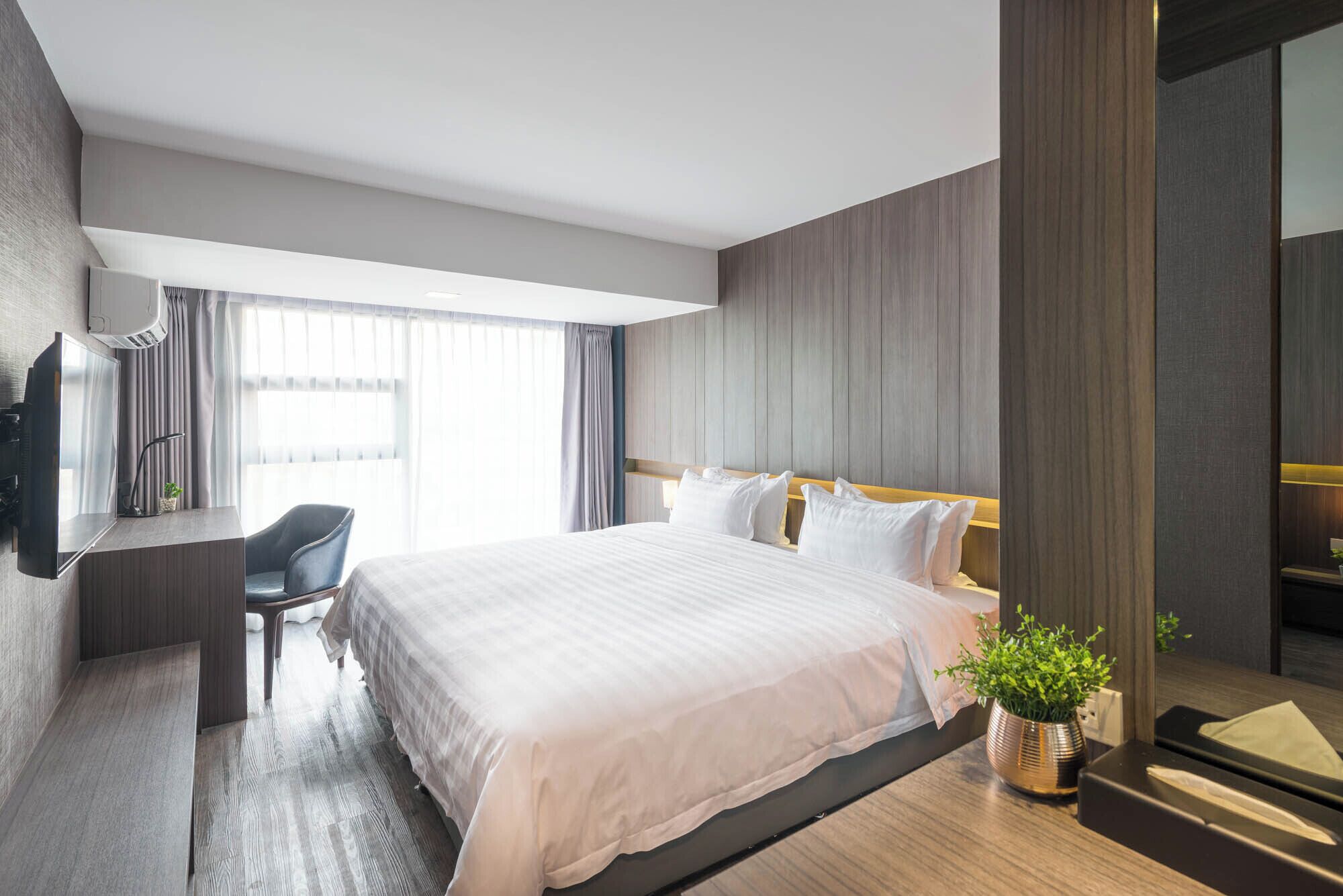 Coffres-forts dans les chambres, rideaux occultants