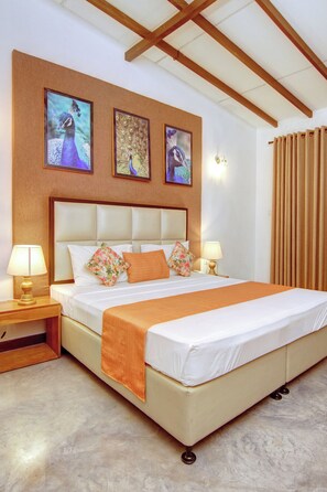 Deluxe Double Room, Lake View
