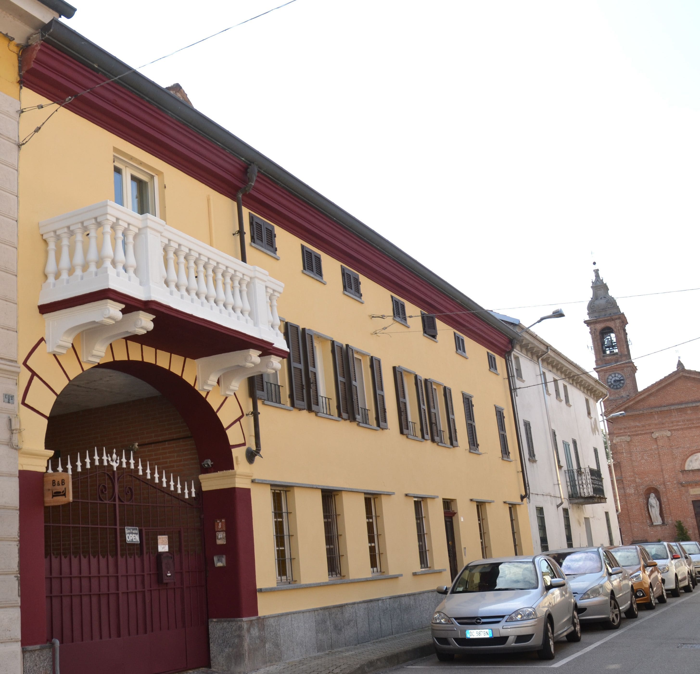 ด้านหน้าที่พัก