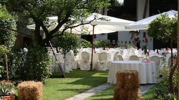 Area per matrimoni all'aperto