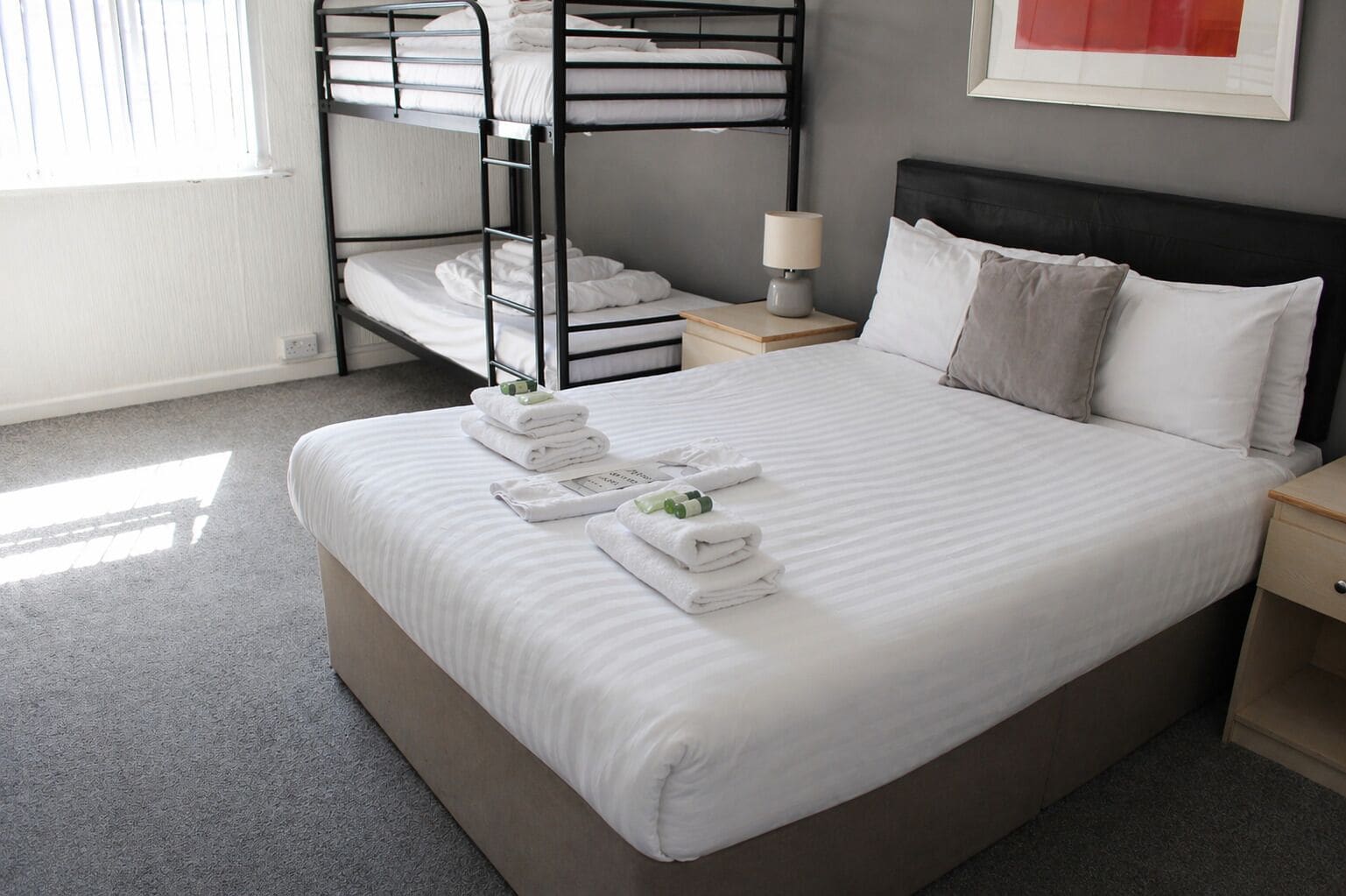 Family Room | Free WiFi, bed sheets