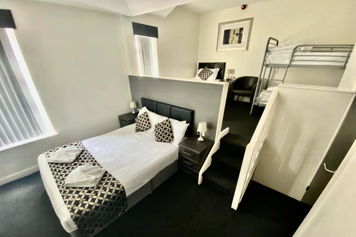 Familierom | Wi-fi (inkludert) og sengetøy