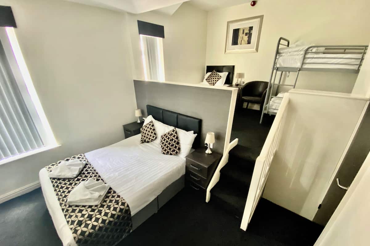 Familierom | Wi-fi (inkludert) og sengetøy