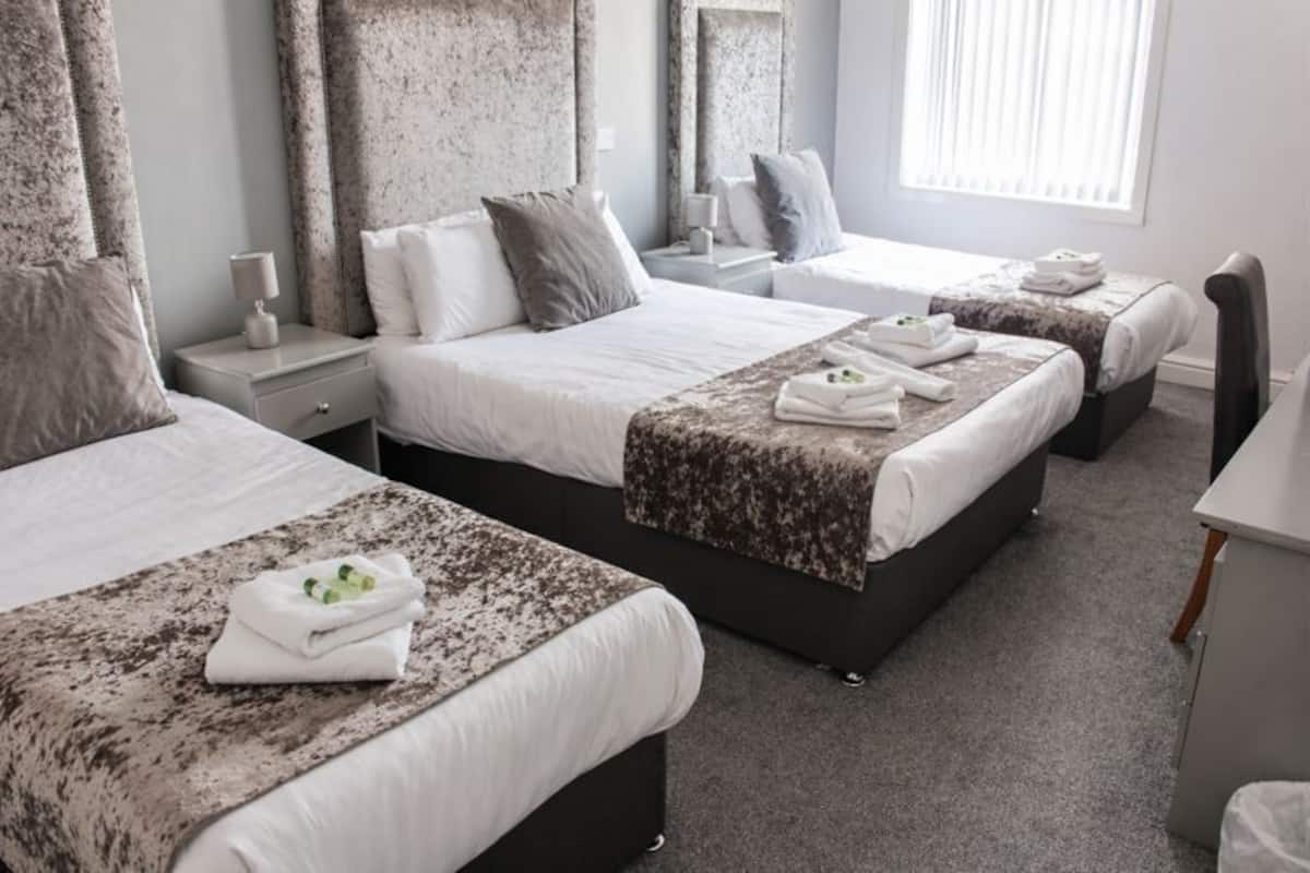 Free WiFi, bed sheets