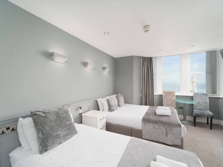 Free cots/infant beds, free WiFi, bed sheets