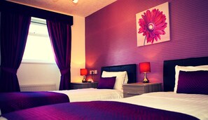 Twin Room | WiFi, bed sheets - The Royal Carlton Hotel (Blackpool)