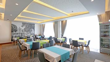 Daily buffet breakfast (EUR 7 per person)