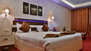 Executive Suite | Premium bedding, down comforters, pillowtop beds, minibar - Balcony Hotel & Suites (Amman)