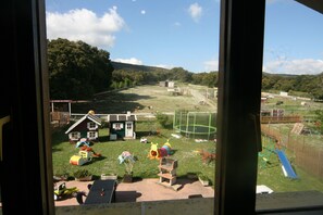 Bureau, rideaux occultants, chambres insonorisées, Wi-Fi gratuit