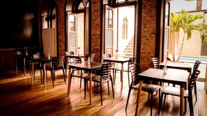 Restaurant - Villa 25 - Hostel (Rio de Janeiro)