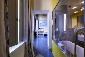 Panoramic Suite (Luxury) | Premium bedding, down comforters, memory foam beds, minibar