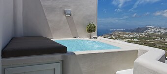 Pyrgos Terrace House