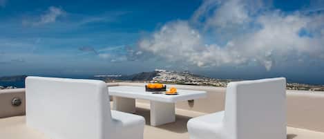 House, 2 Bedrooms, Terrace | Terrace/patio