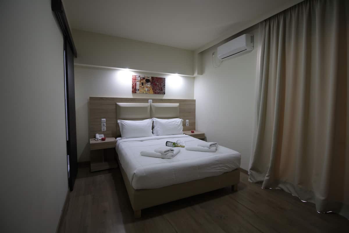 Kamar Double atau Twin, kamar mandi pribadi | Kedap suara, setrika/meja setrika, Wi-Fi gratis, dan seprai linen