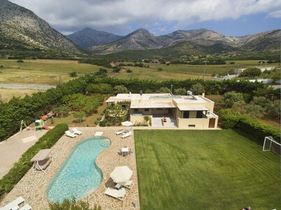 Naxos Cottage