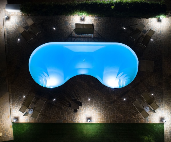 Seasonal outdoor pool, pool umbrellas, pool loungers