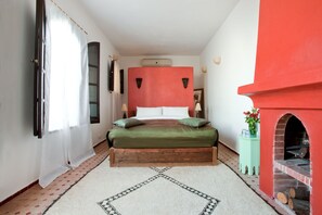 Room (Rooftop Terrace) - Riad Tizwa Fes (Fes)