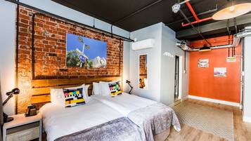 Camera Luxury con 2 letti singoli, 1 camera da letto | Biancheria da letto di alta qualità, cassaforte in camera, una scrivania