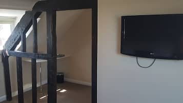 Superior-dobbeltværelse - eget badeværelse - byudsigt (Room 9) | Premium-sengetøj, weekendseng, gratis Wi-Fi