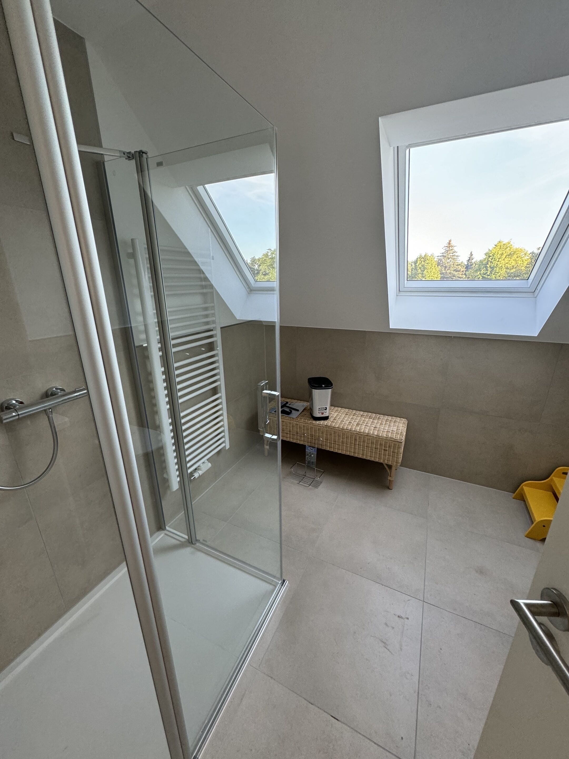 Design-Apartment, eigenes Bad (Große Maräne Oben) | Badezimmer