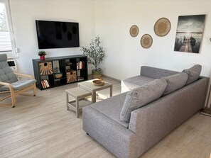 Bungalow, Private Bathroom (BUNGALOW) | Lounge - Restaurant und Pension Zur Wildgans (Arendsee)