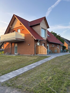 Design appartement, privébadkamer, uitzicht op meer (Große Maräne) | Overig