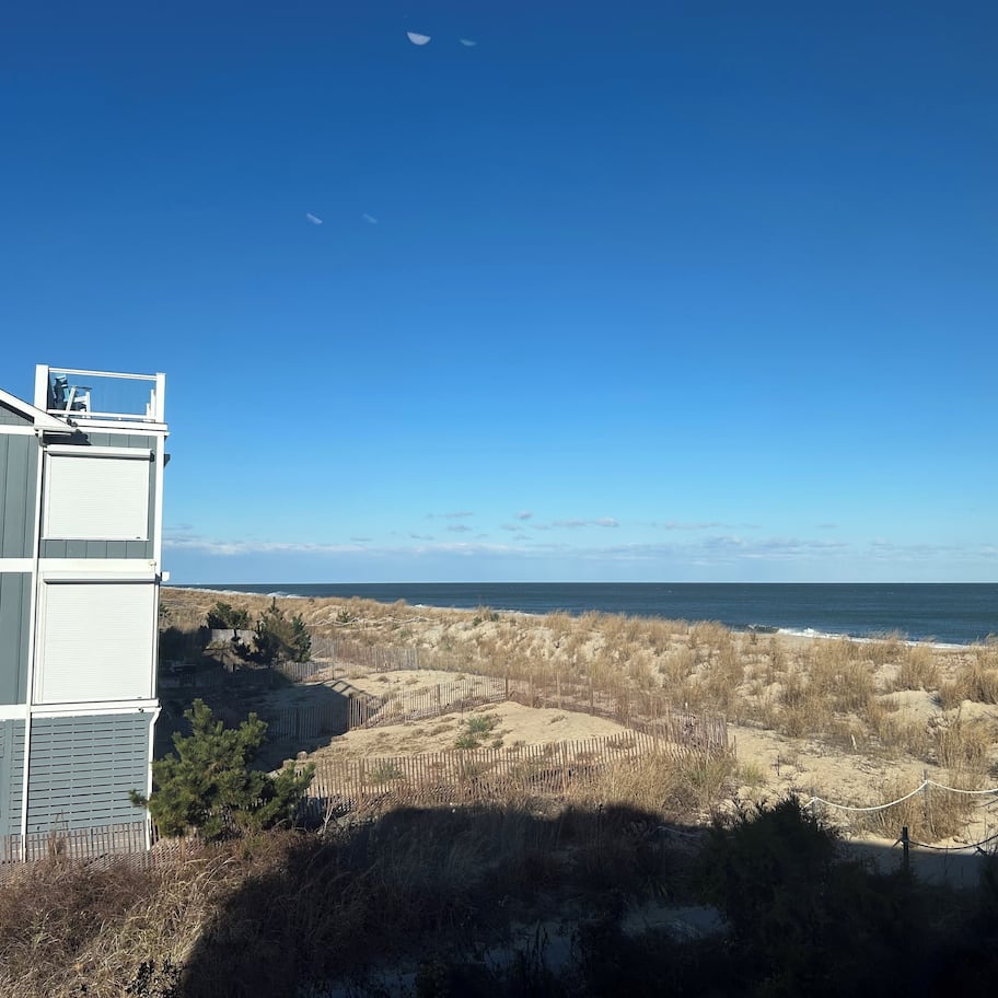 Superior West Side King | View from room