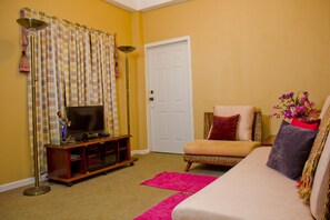 1 chambre, literie de qualité supérieure, bureau