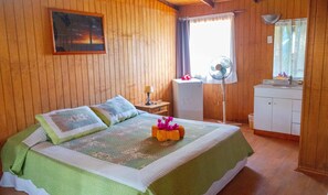 1 bedroom, pillowtop beds, minibar, in-room safe