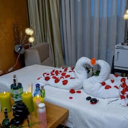 Sauna, steam room, hot springs, Turkish bath, hydrotherapy, aromatherapy
