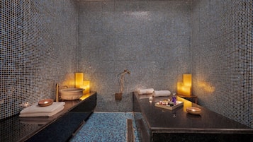 Sauna, hot tub, steam room, Turkish bath, body treatments, aromatherapy