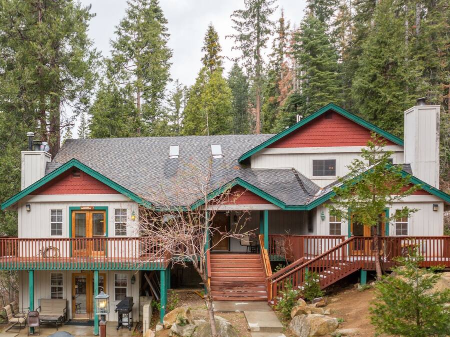 Premium Villa, 3 Bedrooms, Mountain View, Mountainside | 3 bedrooms, premium bedding, iron/ironing board, travel crib