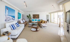 Penthouse Luxe | Salle de séjour