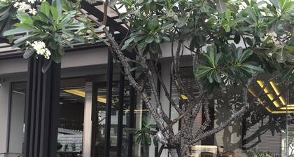 Methavalai Residence