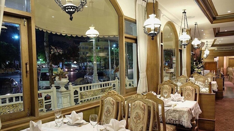 Methavalai Residence