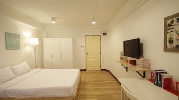 Escritorio y wifi gratis