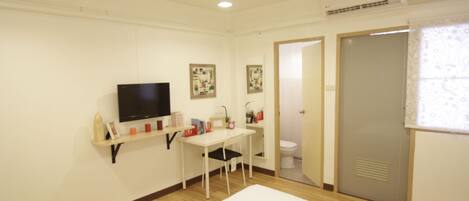 Standard Studio | Escritorio y wifi gratis