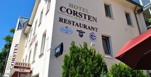 Front of property - Hotel Corsten (Heinsberg)