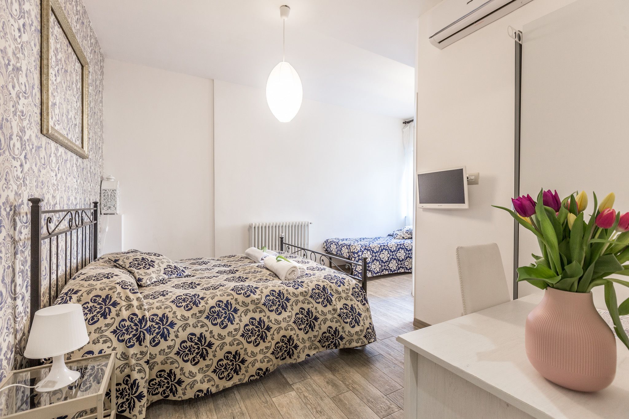 triple room, private bathroom | egyptian cotton sheets, premium bedding, down duvets, minibar