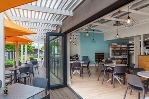 Restaurant - WINK Quiver Tree (Stellenbosch)